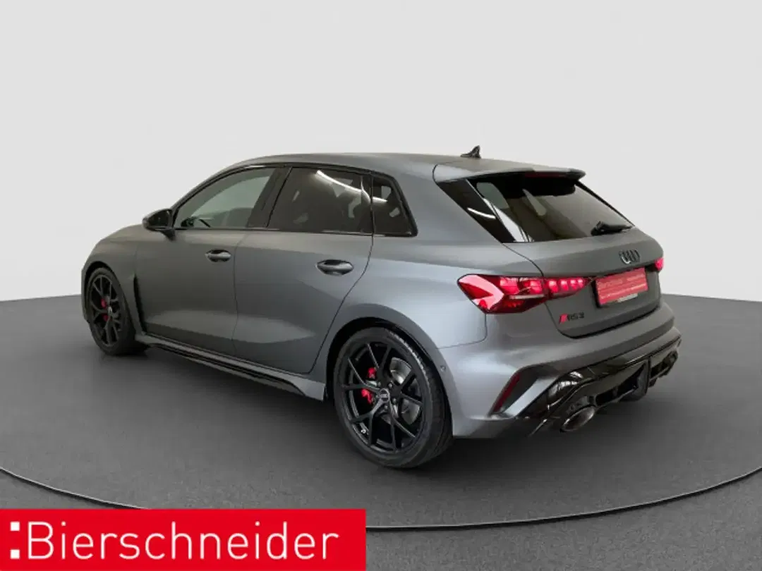 Audi RS3 Matrix LED Sportback - Thumbnail 5