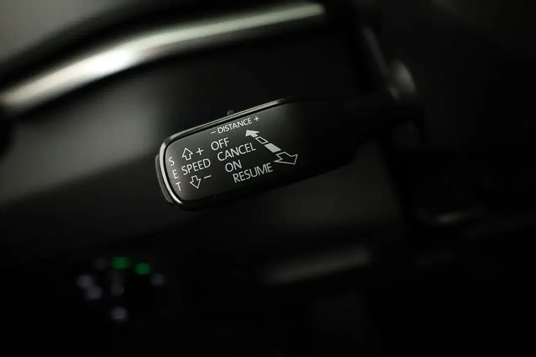 Skoda Karoq 2.0 TDI DSG 4x4 Selection - Thumbnail 10