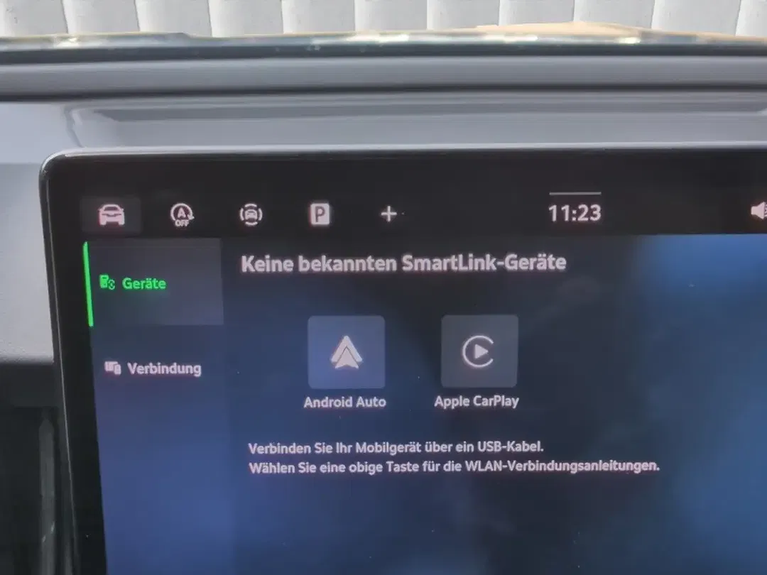 Skoda Superb TDI DSG Combi Essence - Thumbnail 13