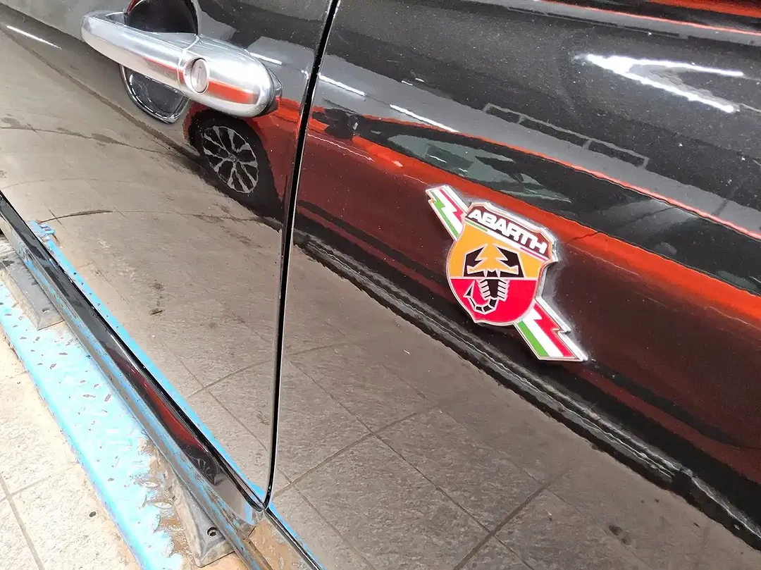 Abarth 500C 1.4 T-Jet - Thumbnail 12