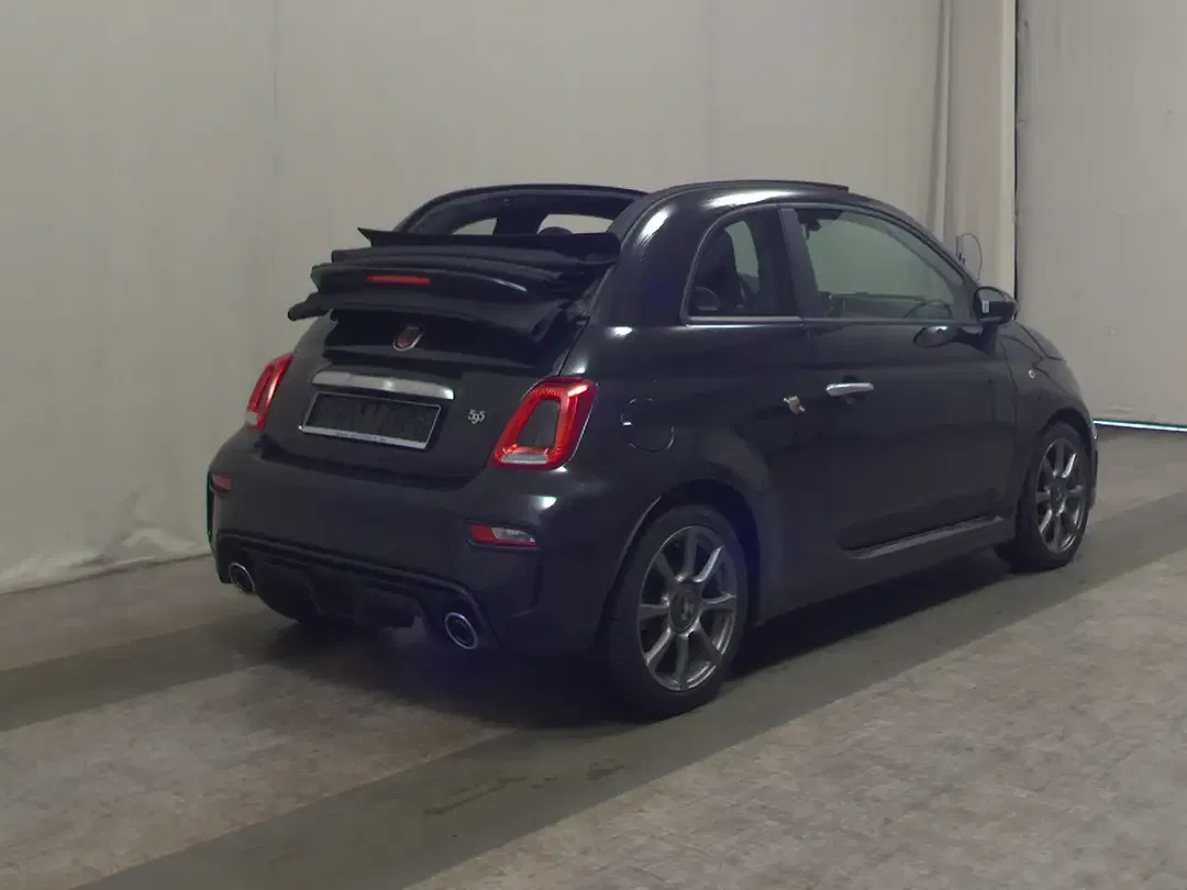 Abarth 500C 1.4 T-Jet - Thumbnail 3
