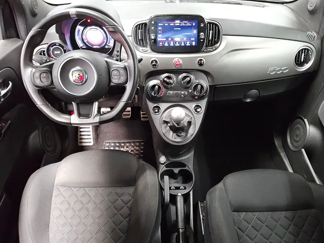 Abarth 500C 1.4 T-Jet - Thumbnail 4