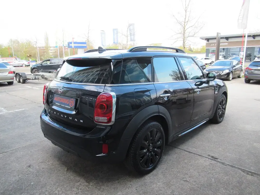 MINI Cooper Countryman - Thumbnail 4