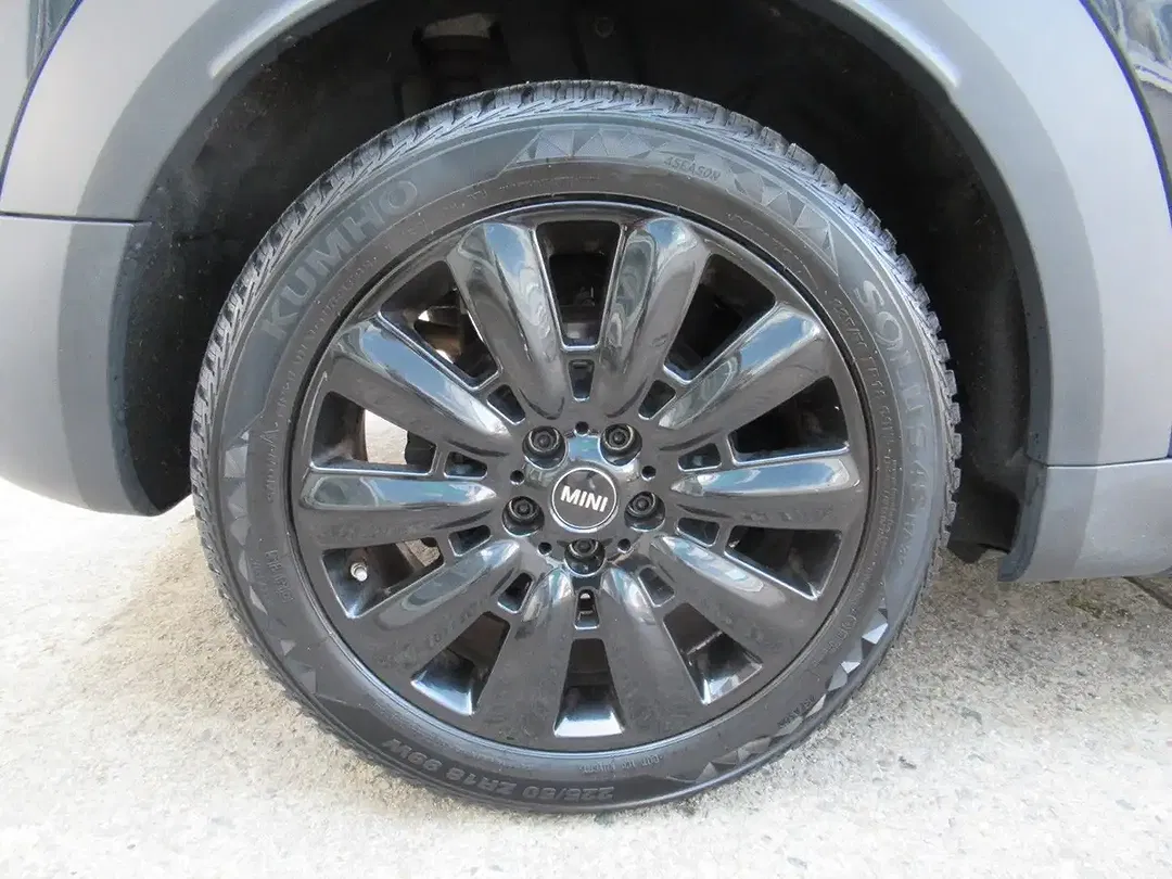 MINI Cooper Countryman - Thumbnail 9