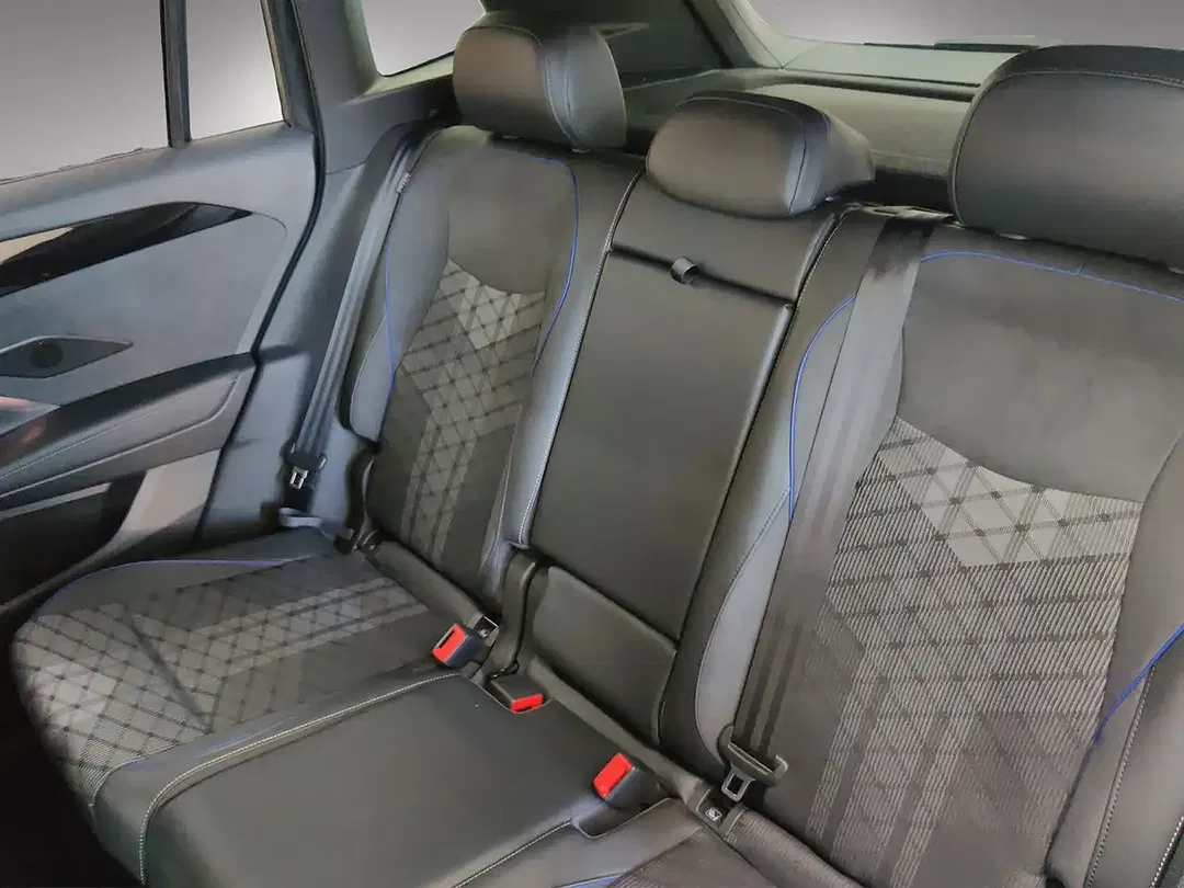 Volkswagen Tiguan 1.5 eTSI R-Line Black Style IQ.Drive - Thumbnail 12