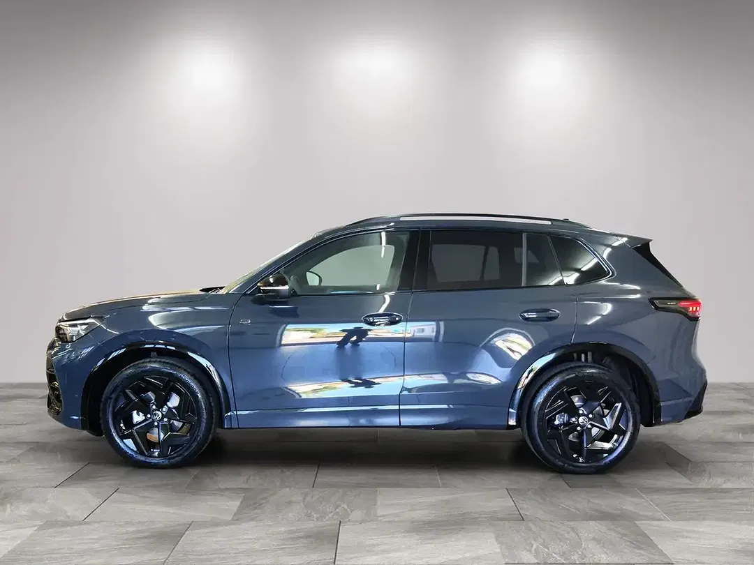 Volkswagen Tiguan 1.5 eTSI R-Line Black Style IQ.Drive - Thumbnail 3