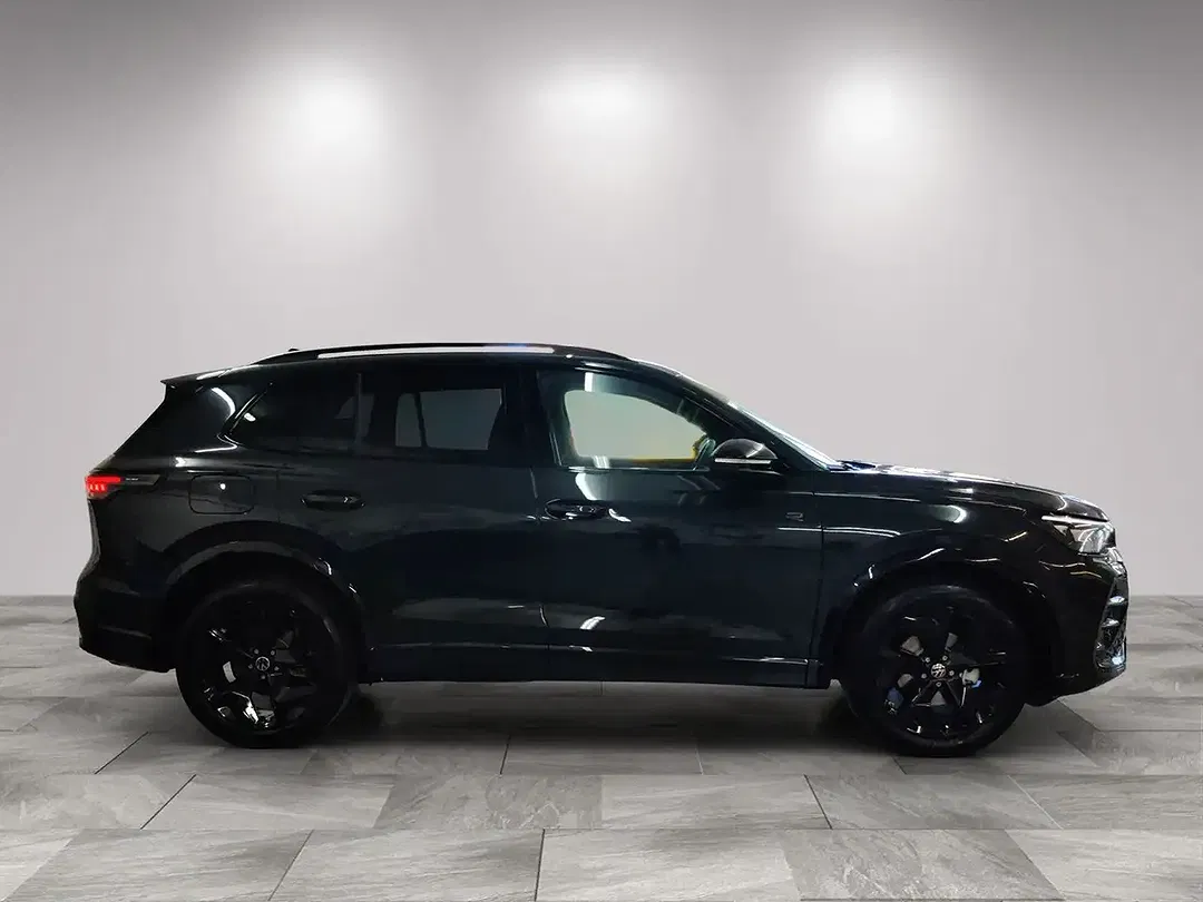Volkswagen Tiguan 1.5 eTSI R-Line Black Style IQ.Drive - Thumbnail 4
