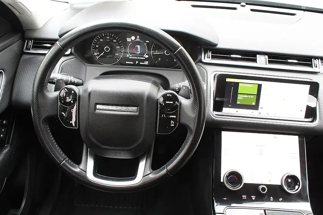 Land Rover Range Rover Velar AUT 4x4 - Thumbnail 12