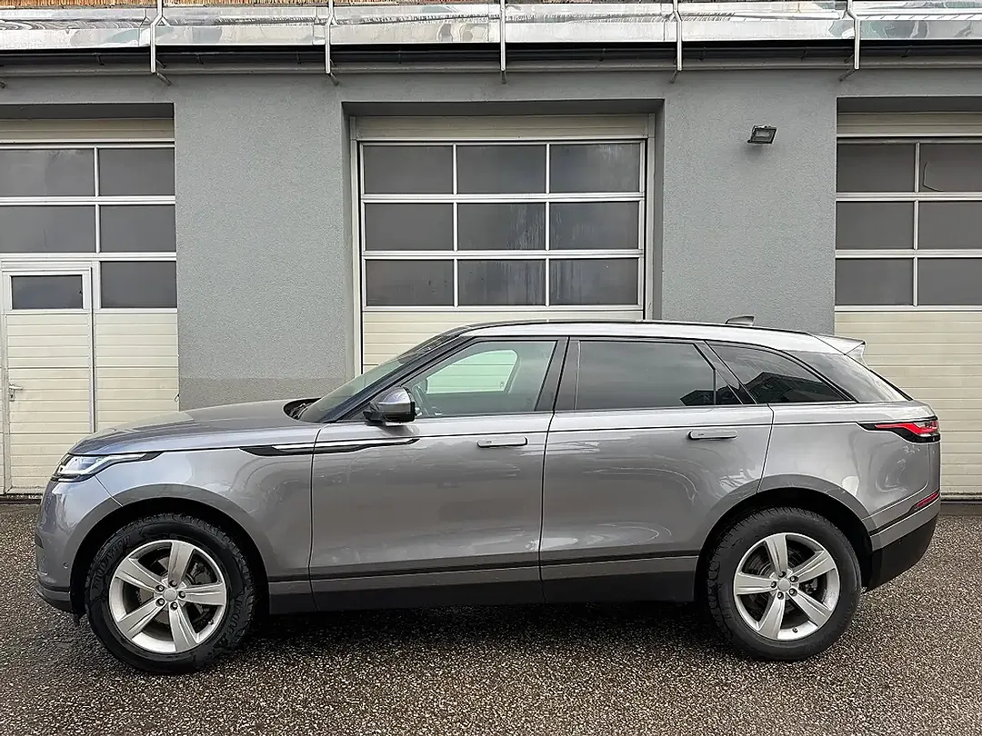 Land Rover Range Rover Velar AUT 4x4 - Thumbnail 4