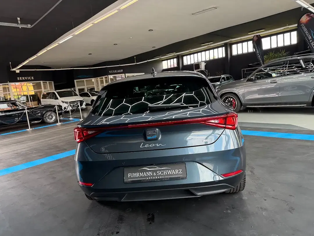 SEAT Leon 1.4 PHEV DSG Xcellence - Thumbnail 6