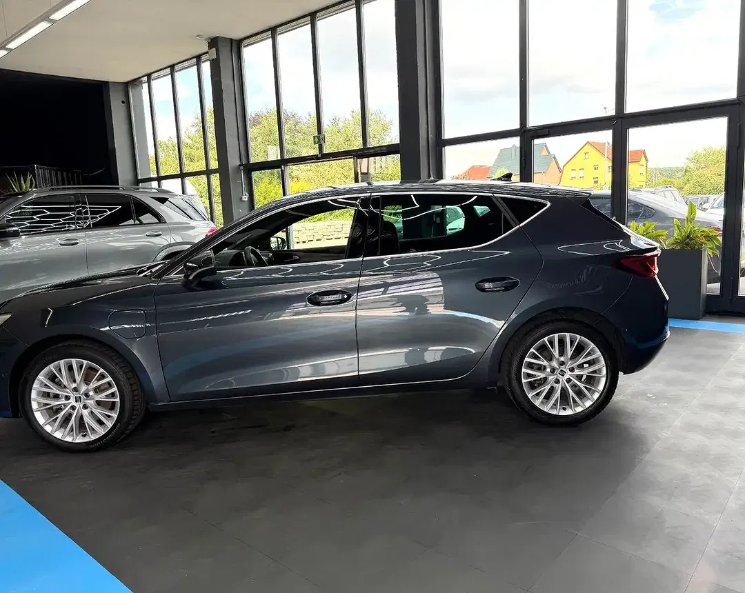 SEAT Leon 1.4 PHEV DSG Xcellence - Thumbnail 9