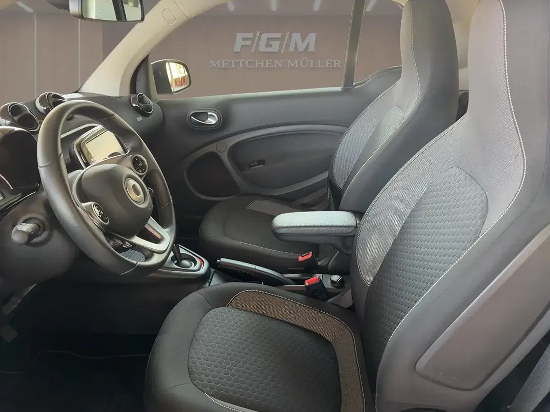 smart forTwo - Thumbnail 11