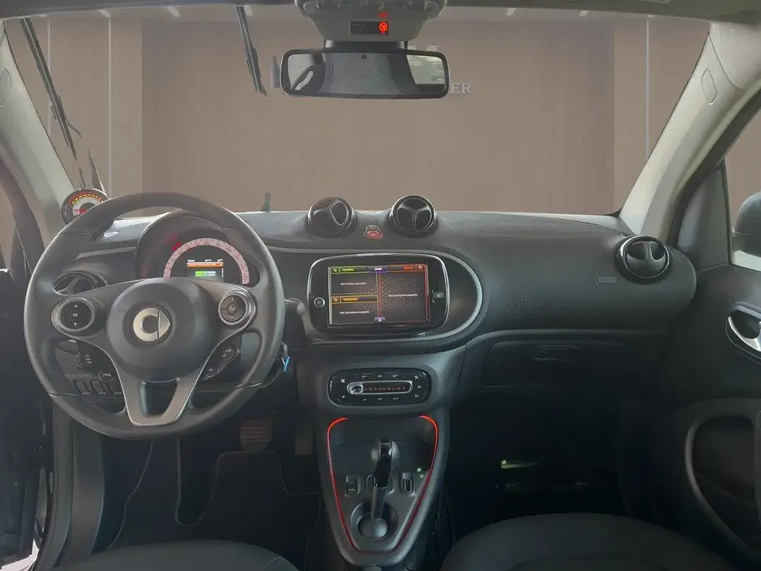 smart forTwo - Thumbnail 12