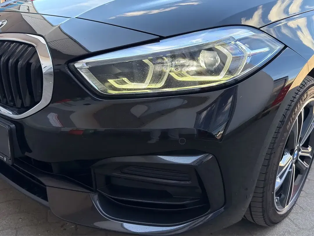 BMW 118 Sport Line - Thumbnail 4