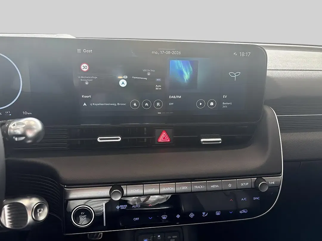Hyundai IONIQ 5 - Thumbnail 11