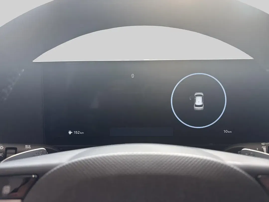 Hyundai IONIQ 5 - Thumbnail 9