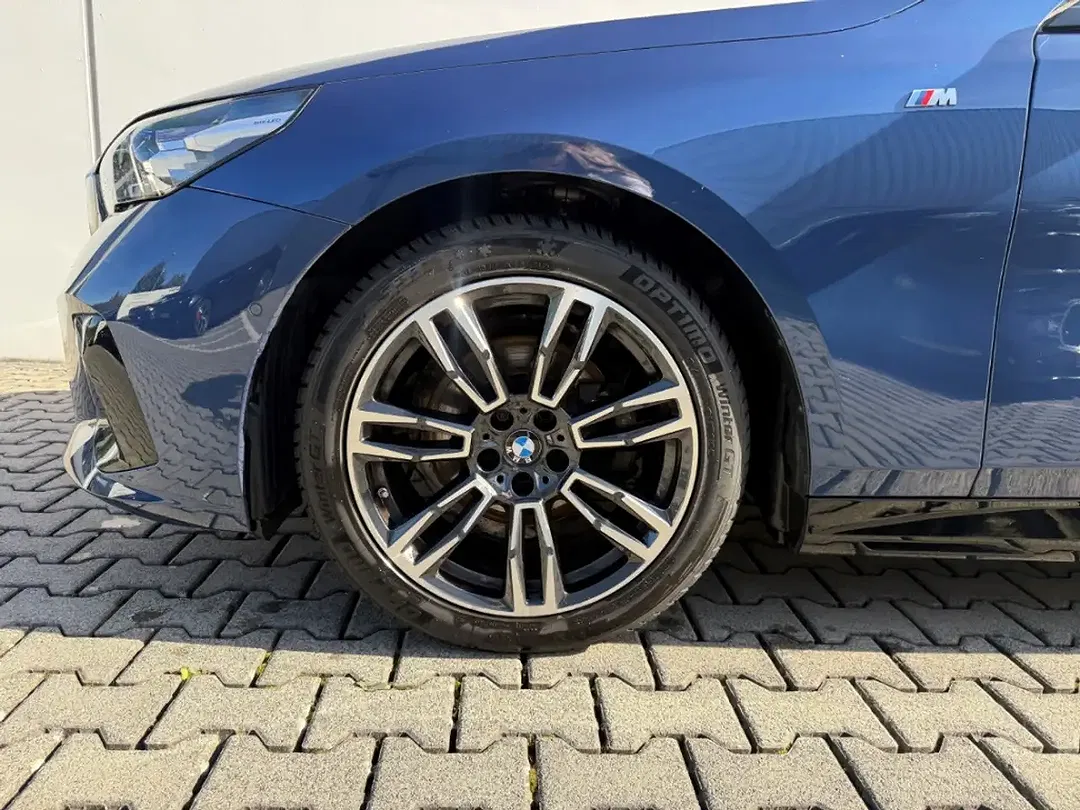 BMW 520 Touring M Sport - Thumbnail 11