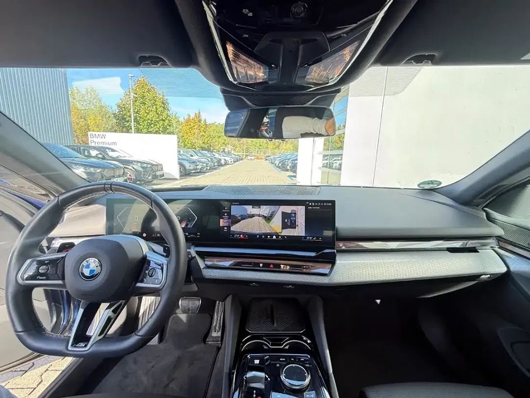 BMW 520 Touring M Sport - Thumbnail 7