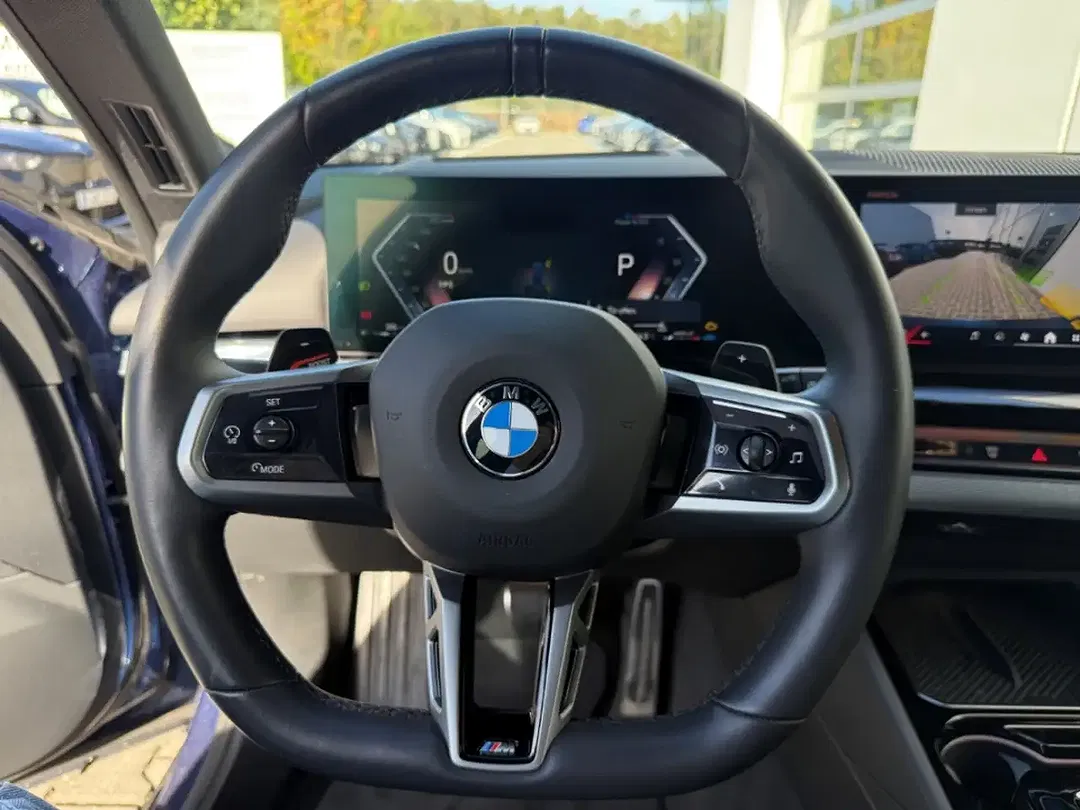 BMW 520 Touring M Sport - Thumbnail 8