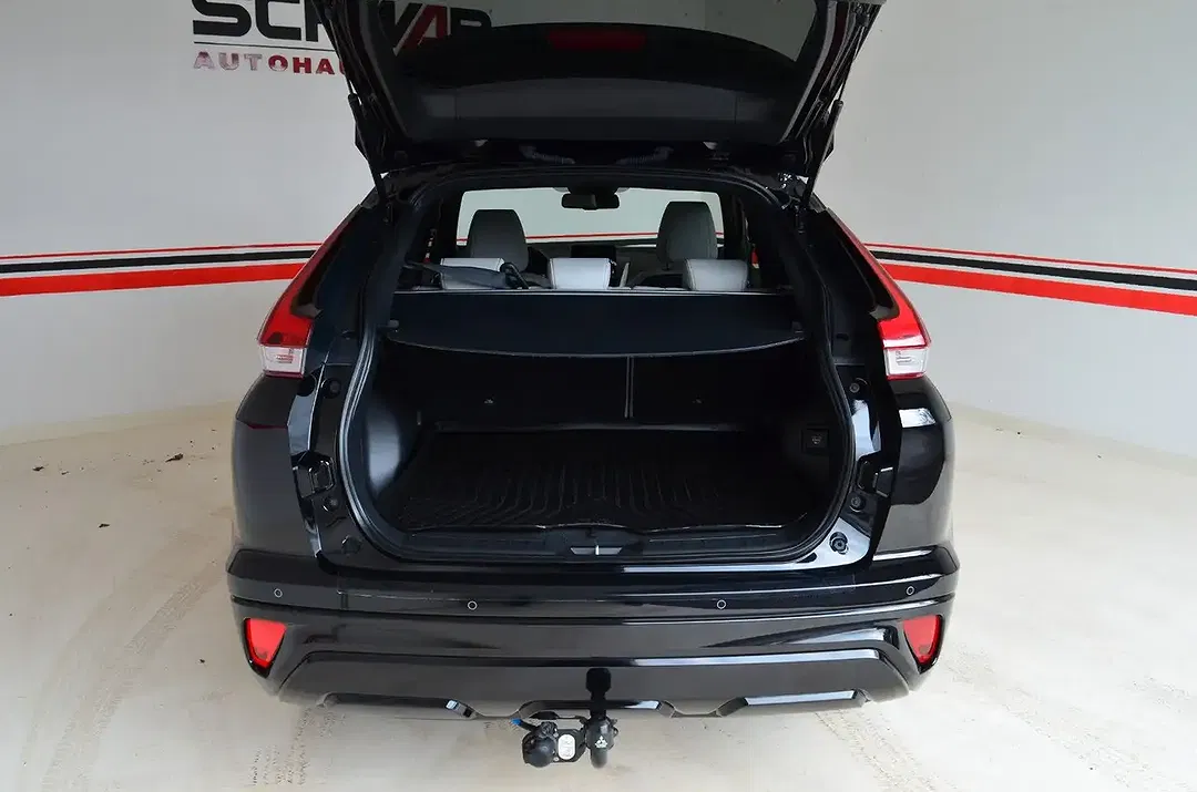 Mitsubishi Eclipse Cross Hybrid 4WD Top - Thumbnail 11