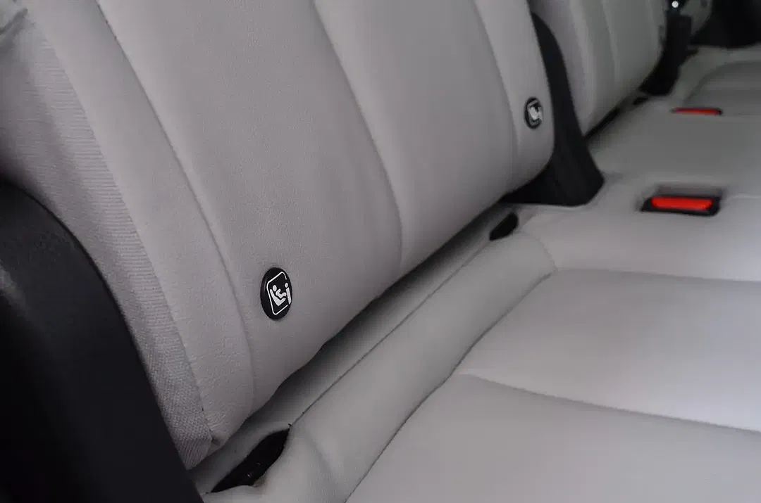 Mitsubishi Eclipse Cross Hybrid 4WD Top - Thumbnail 18