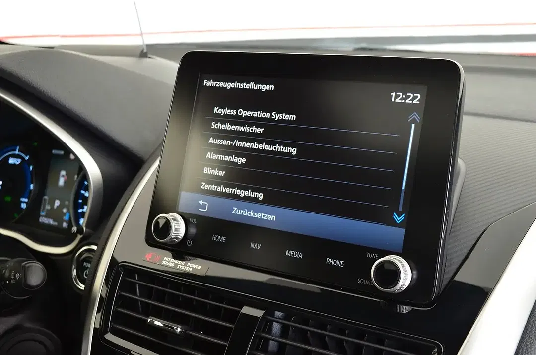 Mitsubishi Eclipse Cross Hybrid 4WD Top - Thumbnail 30