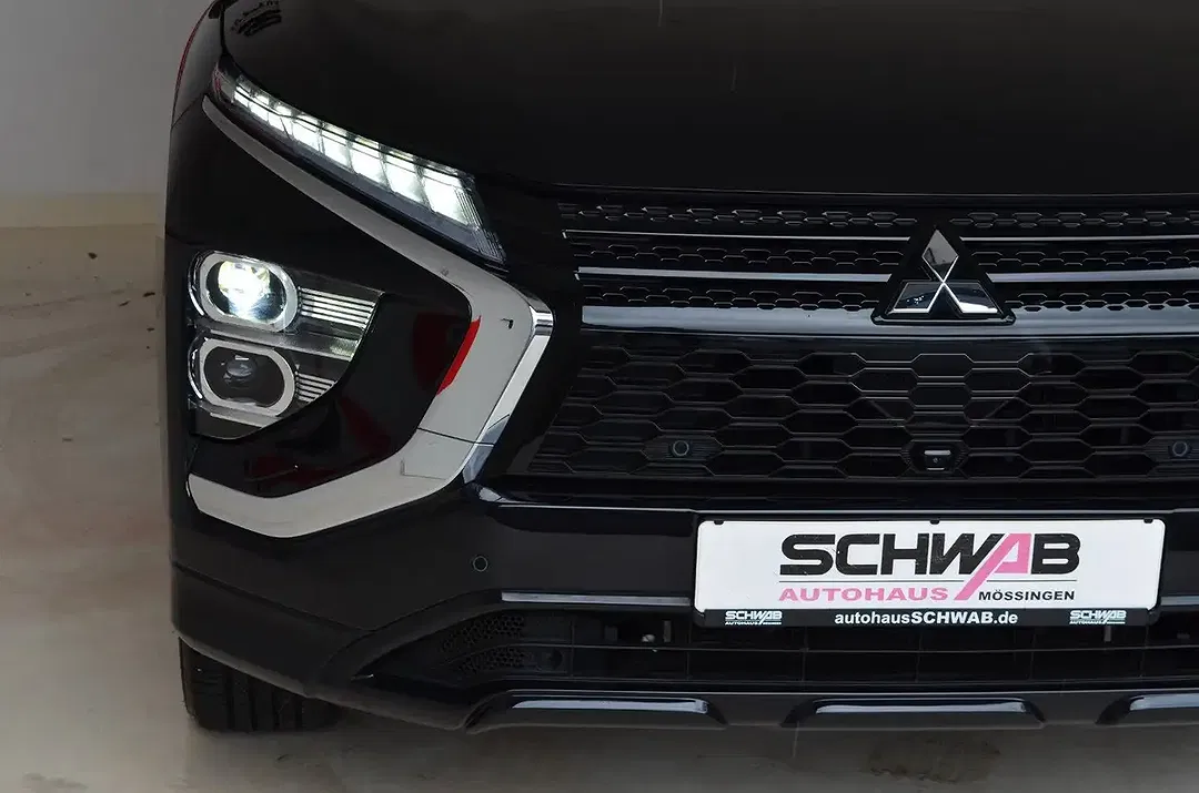 Mitsubishi Eclipse Cross Hybrid 4WD Top - Thumbnail 38