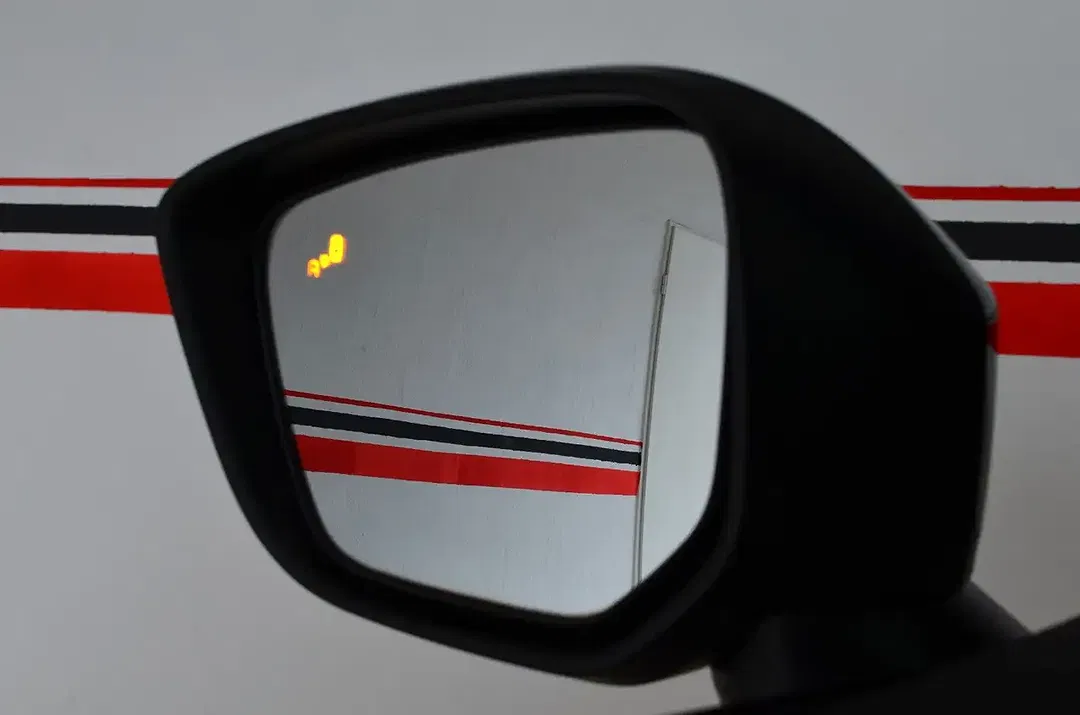 Mitsubishi Eclipse Cross Hybrid 4WD Top - Thumbnail 45