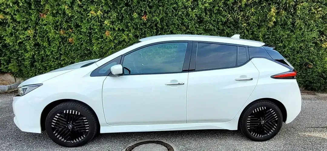 Nissan Leaf N-Connecta - Thumbnail 13
