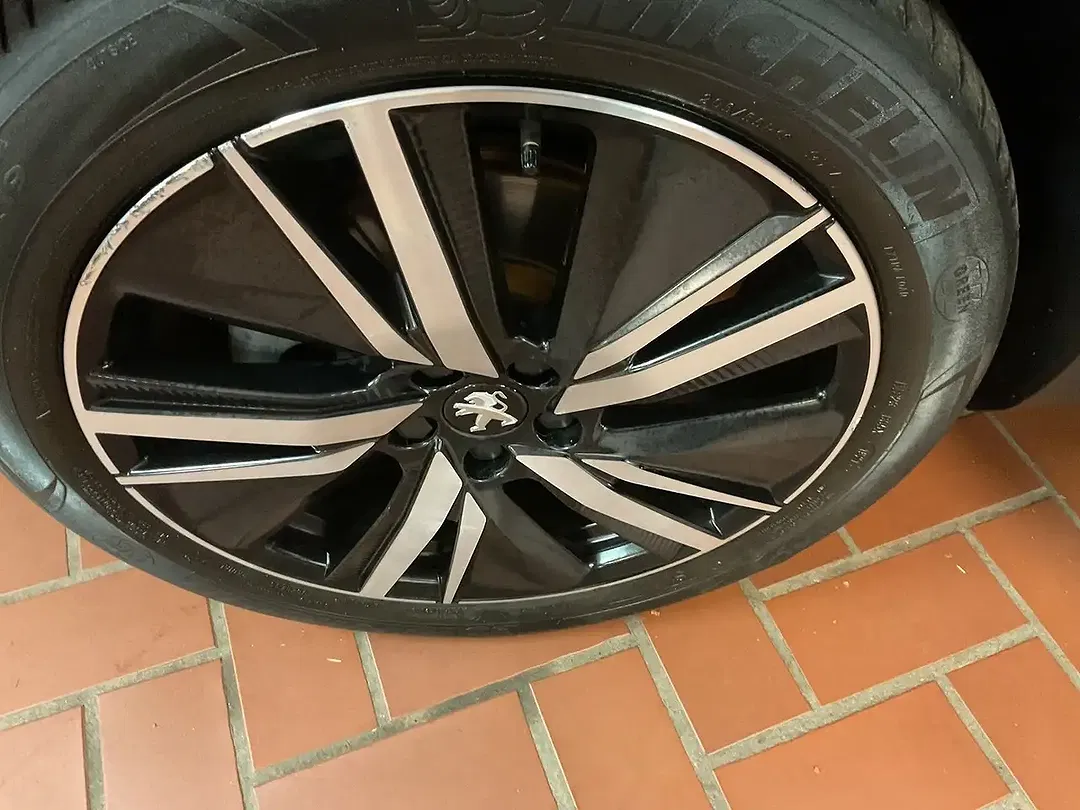 Peugeot 5008 GT Pack - foto 27