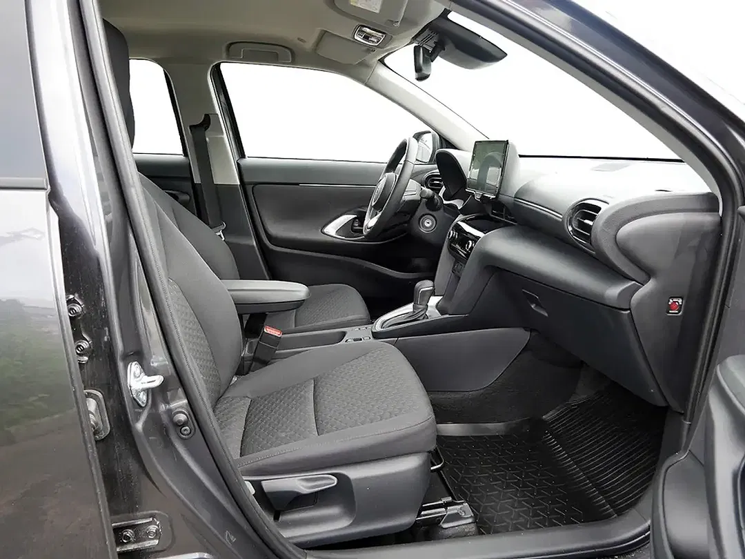 Toyota Yaris Cross Hybrid Edition - Thumbnail 7