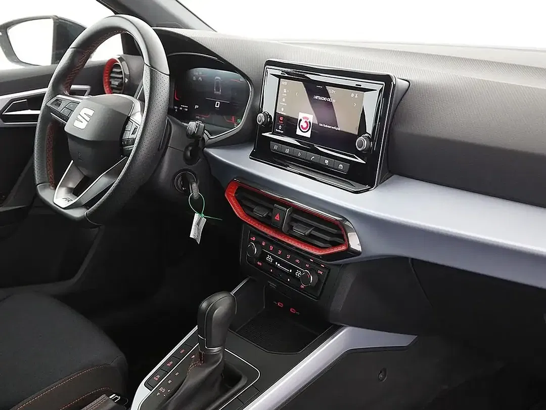 SEAT Arona 1.0 TSI AUT FR - Thumbnail 11