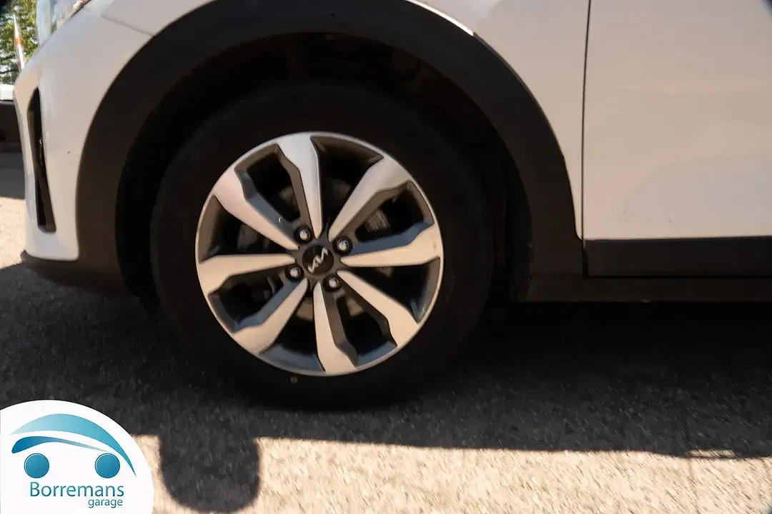 Kia Stonic Business - foto 15