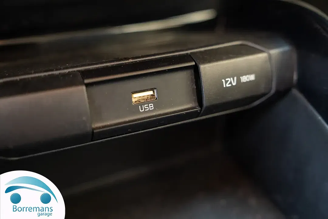 Kia Stonic Business - Thumbnail 7