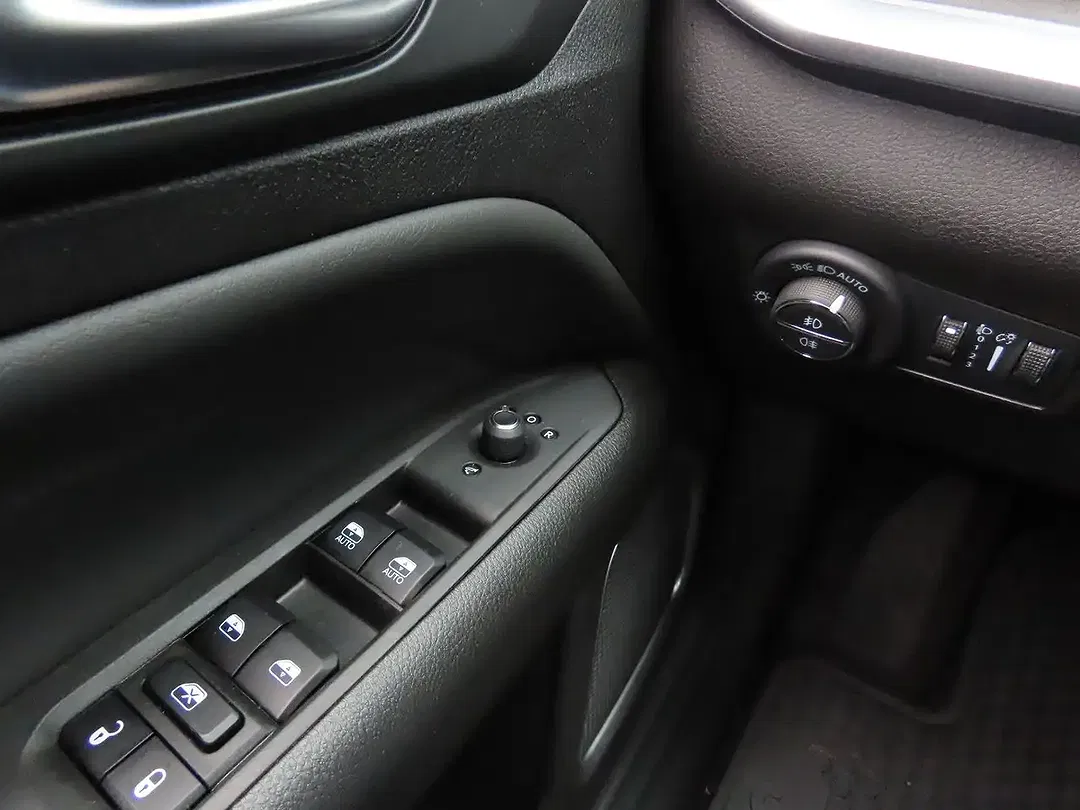 Jeep Compass 1.5 GSE T4 - foto 15