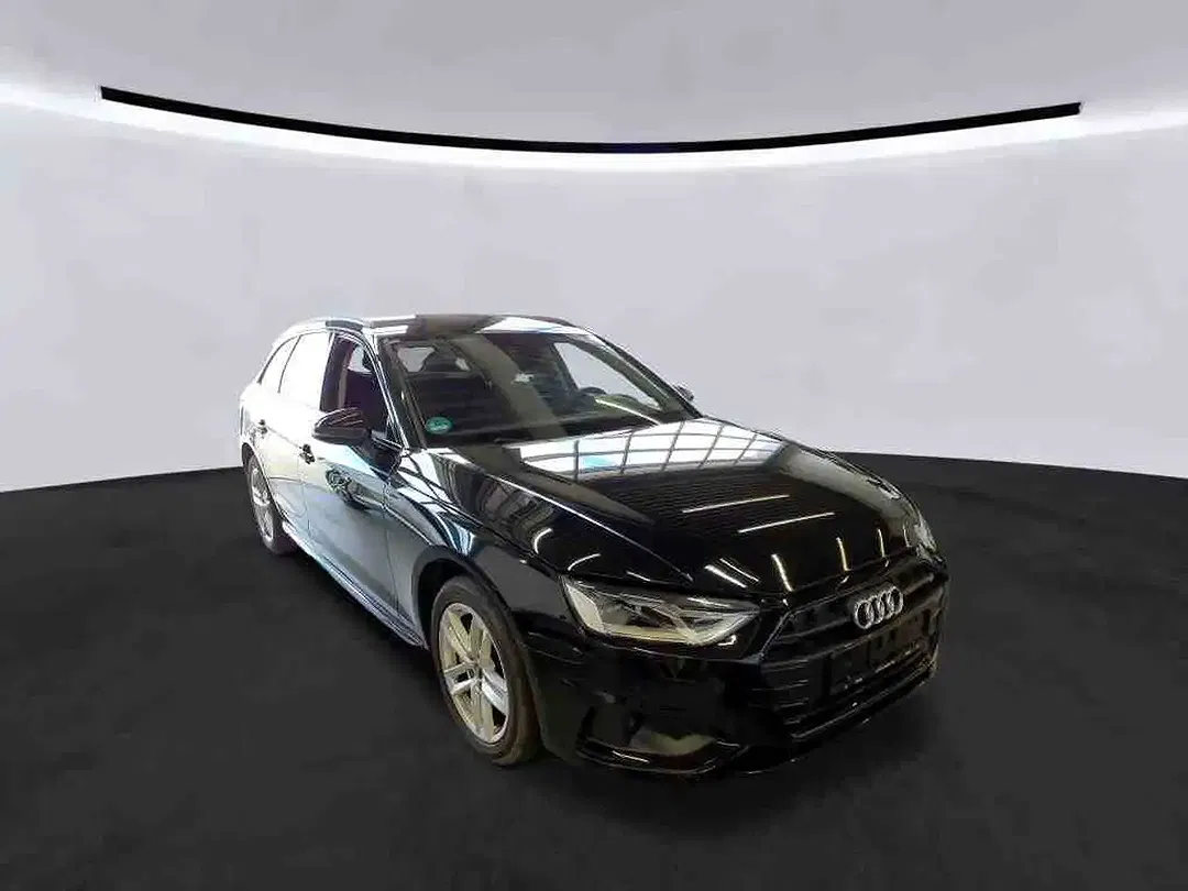 Audi A4 40 TDI S tronic Avant - Thumbnail 2