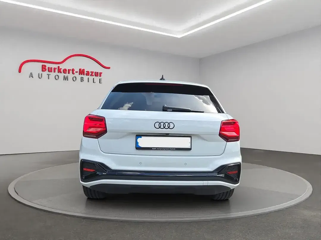 Audi Q2 35 1.5 TFSI Matrix LED S line - Thumbnail 11