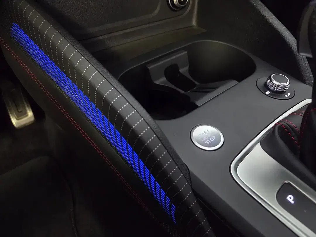 Audi Q2 35 1.5 TFSI Matrix LED S line - Thumbnail 25