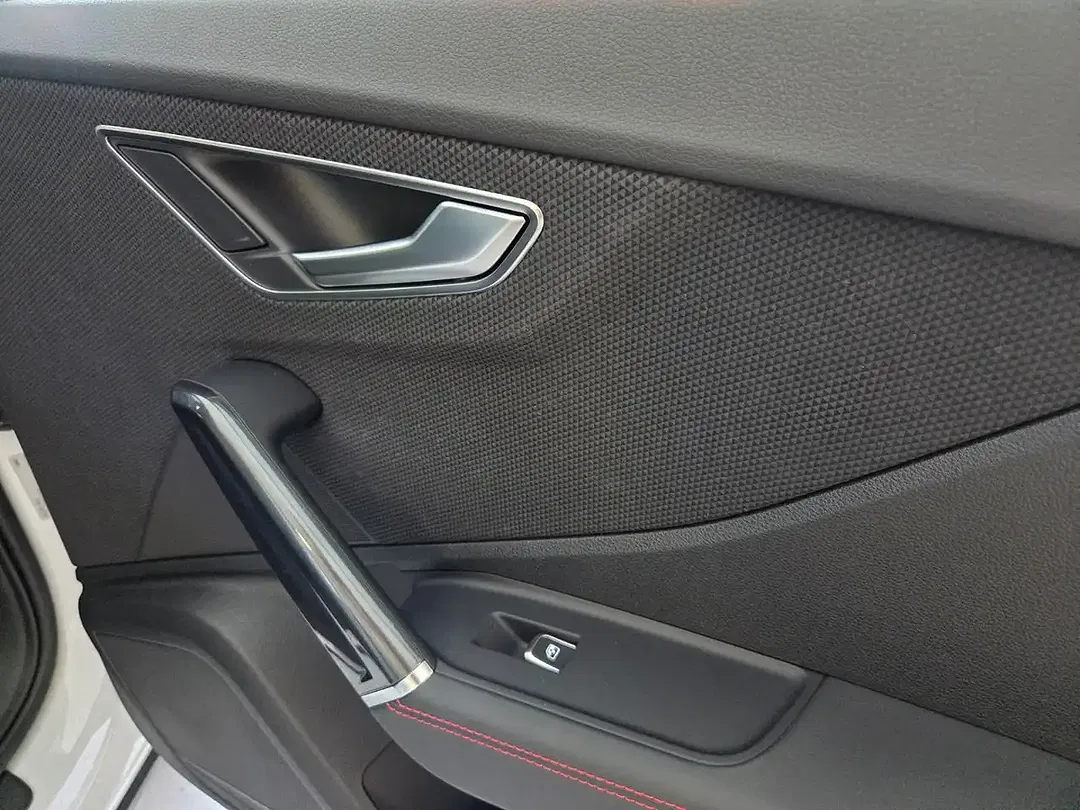 Audi Q2 35 1.5 TFSI Matrix LED S line - Thumbnail 34