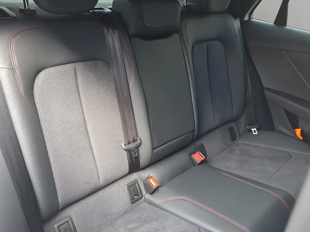 Audi Q2 35 1.5 TFSI Matrix LED S line - Thumbnail 38