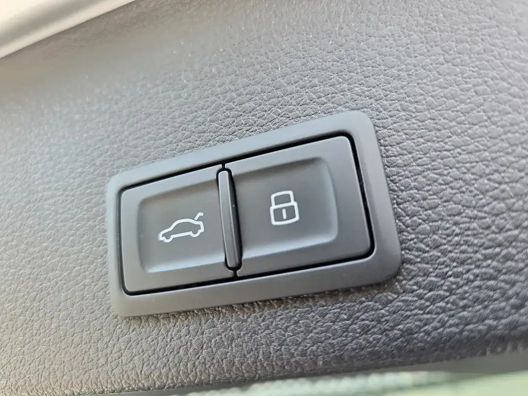 Audi Q2 35 1.5 TFSI Matrix LED S line - foto 43