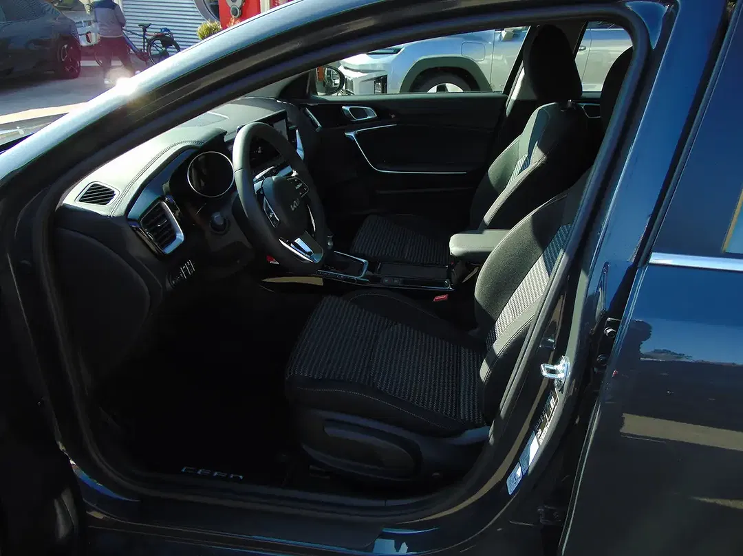 Kia Ceed / cee'd AMT Vision - Thumbnail 7