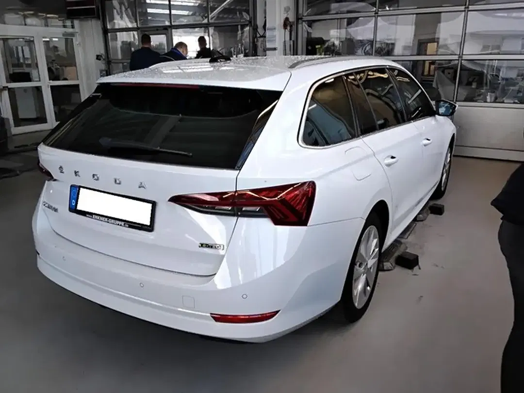 Skoda Octavia 1.0 TSI e-TEC DSG Combi Style - Thumbnail 3
