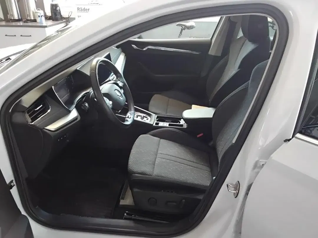 Skoda Octavia 1.0 TSI e-TEC DSG Combi Style - Thumbnail 5