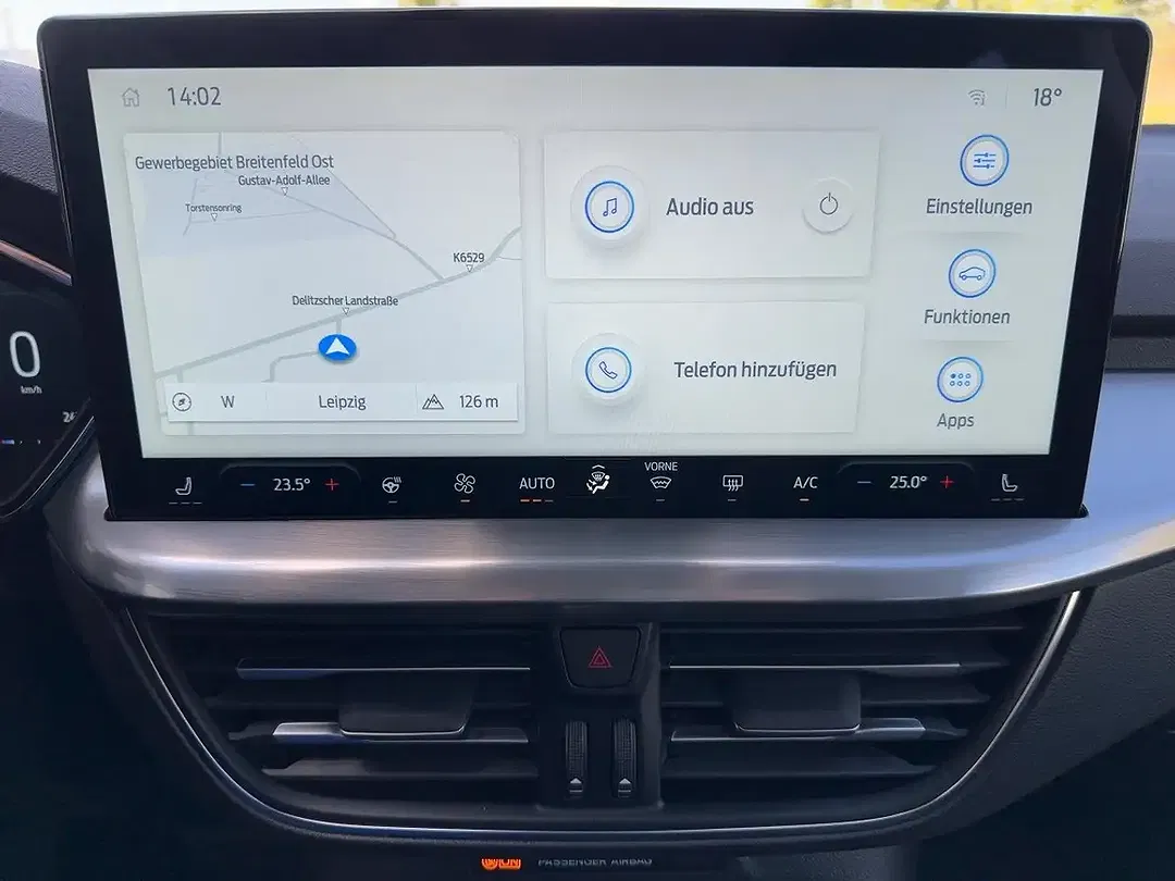 Ford Focus Titanium X - Thumbnail 9