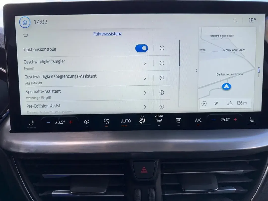Ford Focus Titanium X - Thumbnail 10