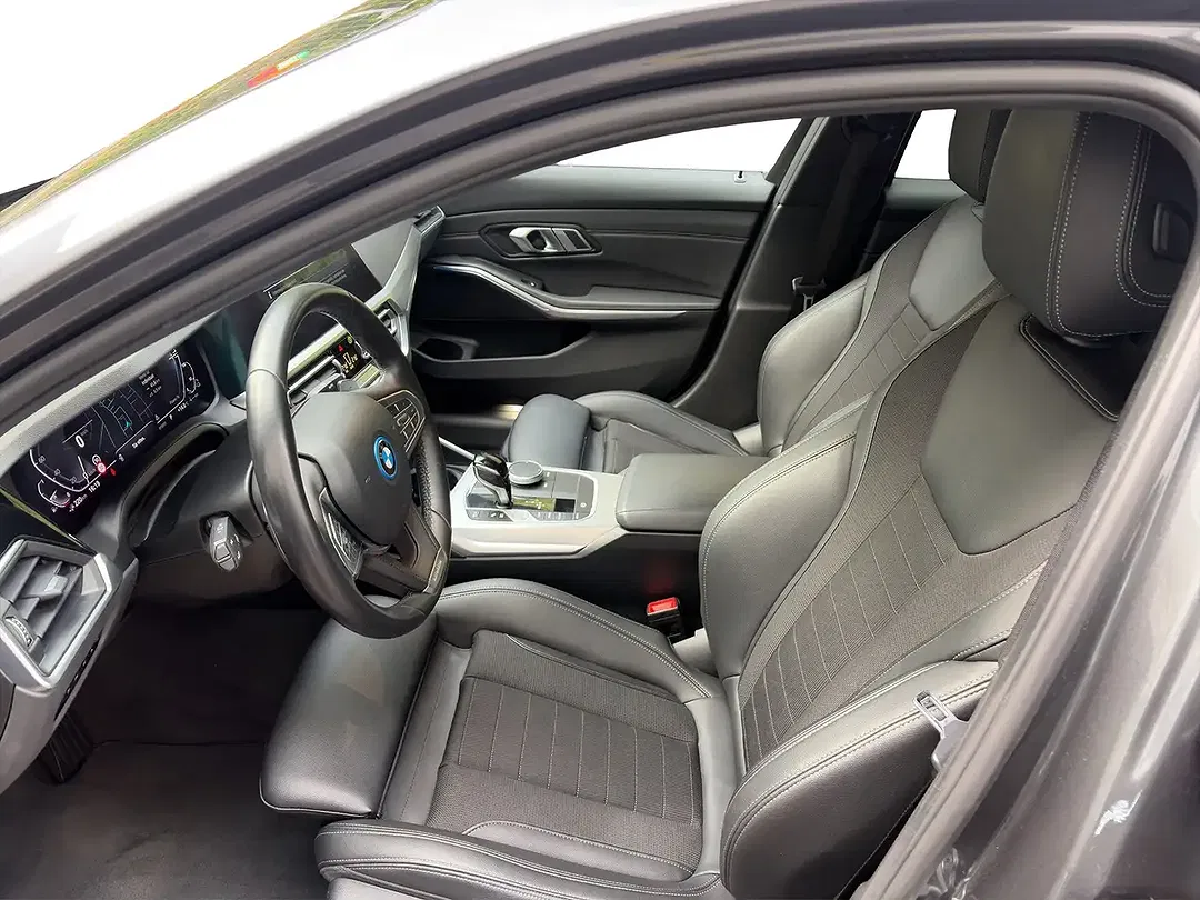 BMW 330 Touring Sport Line - Thumbnail 8