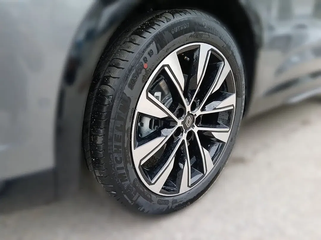 Renault Austral E-Tech Hybrid Techno - Thumbnail 5