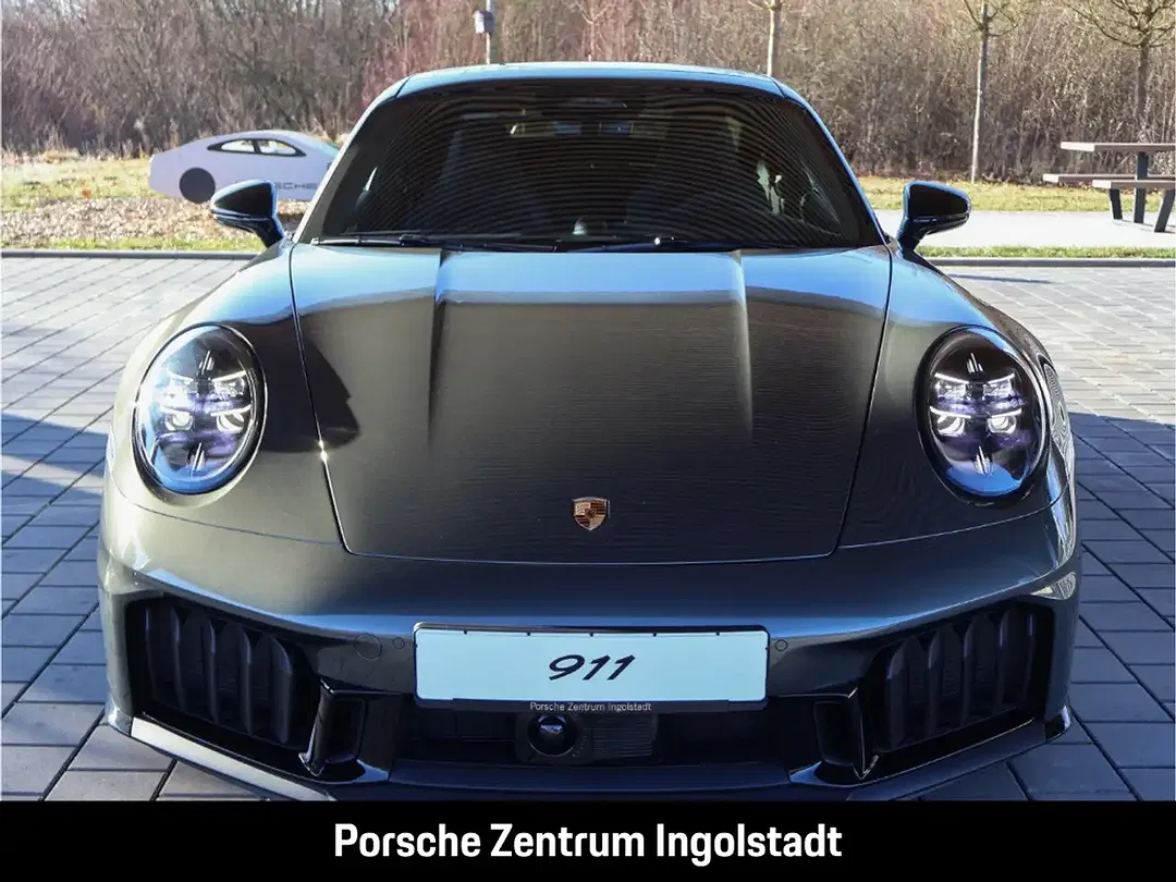 Porsche 911 Carrera GTS - Thumbnail 12