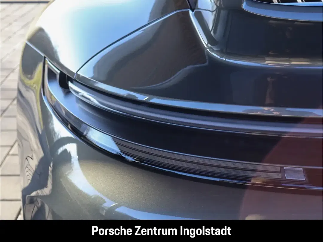 Porsche 911 Carrera GTS - Thumbnail 7